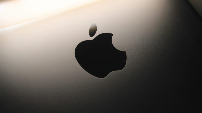 O Radar da Apple em 2026: O iPad Air M4 Atinge Preço Histórico Enquanto Aguardamos o iPhone 18 Pro